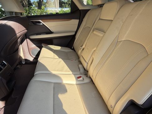 Used 2017 Lexus RX 350 FWD w/ Premium Package image 32