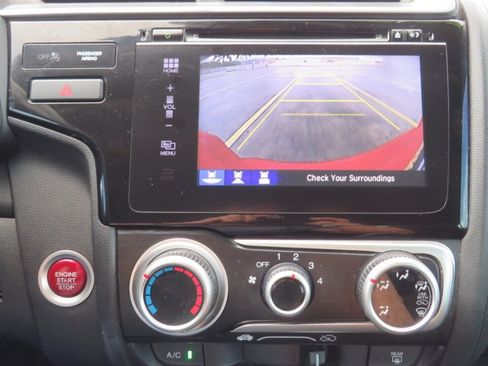 Used 2015 Honda Fit EX image 17