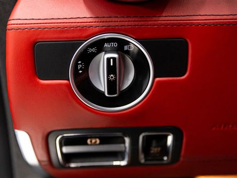 Used 2012 Mercedes-Benz SLS AMG Roadster image 17