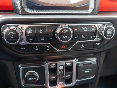 Used 2019 Jeep Wrangler Unlimited Rubicon image 27