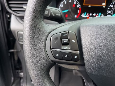 Certified 2022 Ford Explorer 4WD image 16