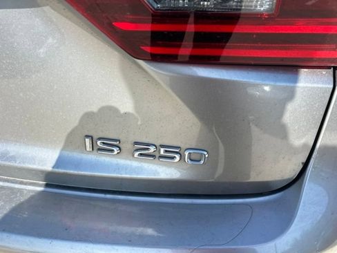 Used 2015 Lexus IS 250 w/ F-Sport Package RWD image 4
