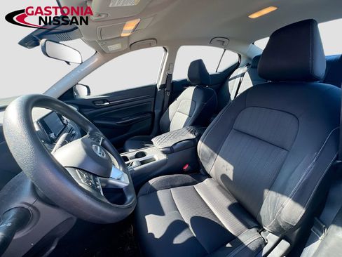 Used 2022 Nissan Altima 2.5 S image 26