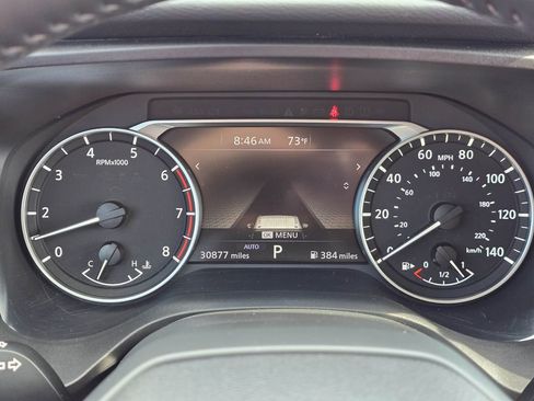 Used 2025 Nissan Rogue SV AWD/4WD image 23