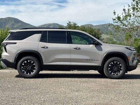 New 2026 Chevrolet Traverse Z71 image 3