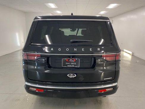 New 2024 Jeep Wagoneer L Series II w/ Convenience Group I image 7