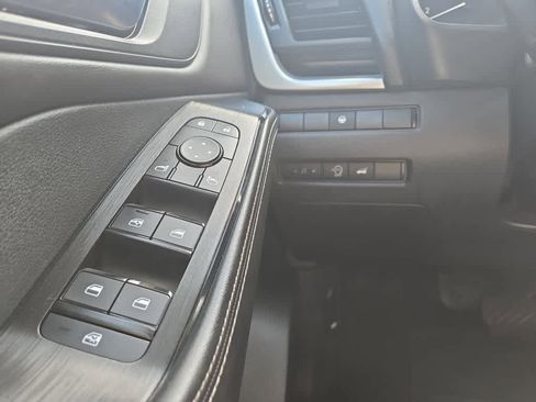 Used 2023 Nissan Rogue SV w/ SV Premium B Package AWD/4WD image 21