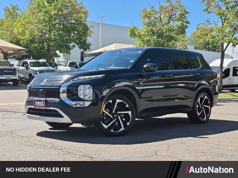 Used 2024 Mitsubishi Outlander SE AWD/4WD image 1