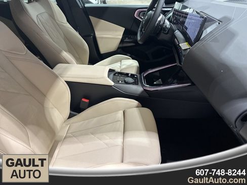 New 2026 BMW X3 xDrive30i w/ Convenience Package AWD/4WD image 18