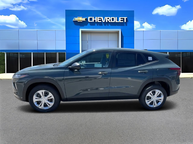 New 2026 Chevrolet Trax LS w/ Driver Confidence Package FWD image 7