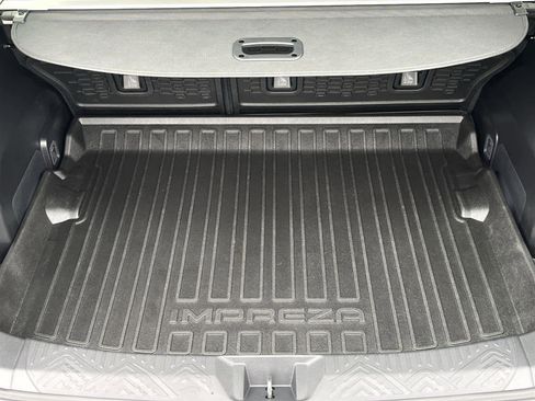 Certified 2025 Subaru Impreza 2.0i image 27
