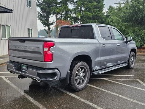 Used 2019 Chevrolet Silverado 1500 High Country image 3