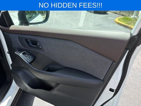 Used 2023 Nissan Rogue S FWD image 22