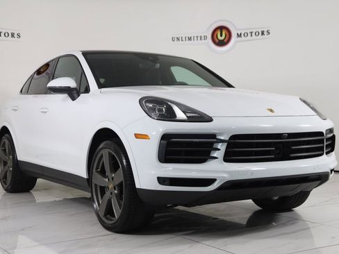 Used 2023 Porsche Cayenne Coupe image 33