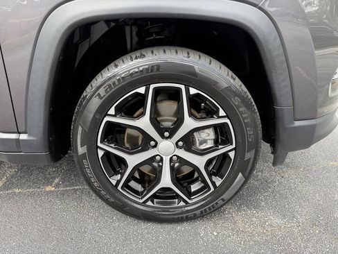 Used 2024 Jeep Compass Limited AWD/4WD image 42