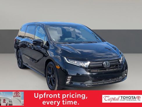 Used 2024 Honda Odyssey Sport image 1