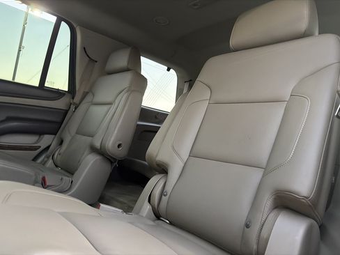 Used 2015 Chevrolet Tahoe LT AWD/4WD image 13
