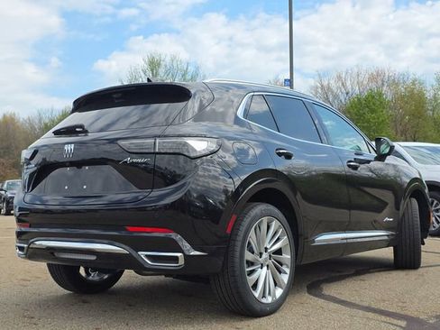 New 2026 Buick Envision Avenir image 17