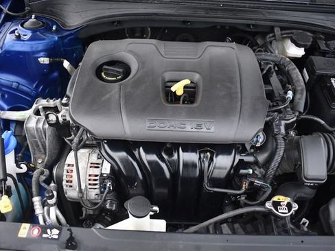 Certified 2023 Kia Forte LXS w/ LXS Technology Package FWD image 28