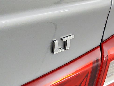 Used 2024 Chevrolet Malibu LT image 18