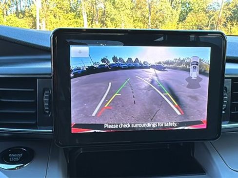 Certified 2023 Ford Explorer XLT w/ Equipment Group 202A image 24