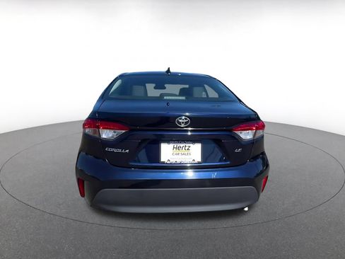Used 2025 Toyota Corolla LE FWD image 12