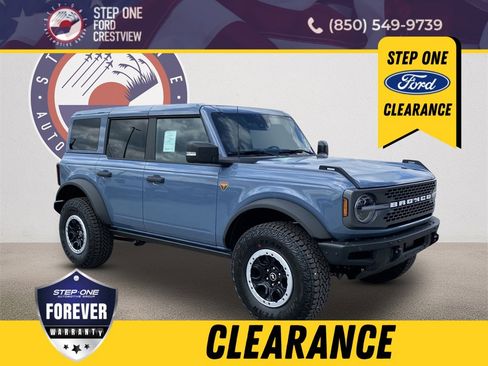 New 2025 Ford Bronco Badlands image 1