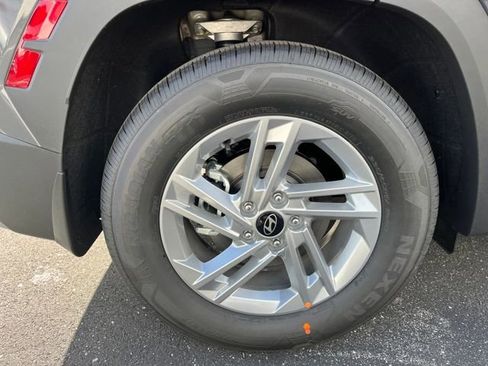 New 2026 Hyundai Tucson SE FWD image 12
