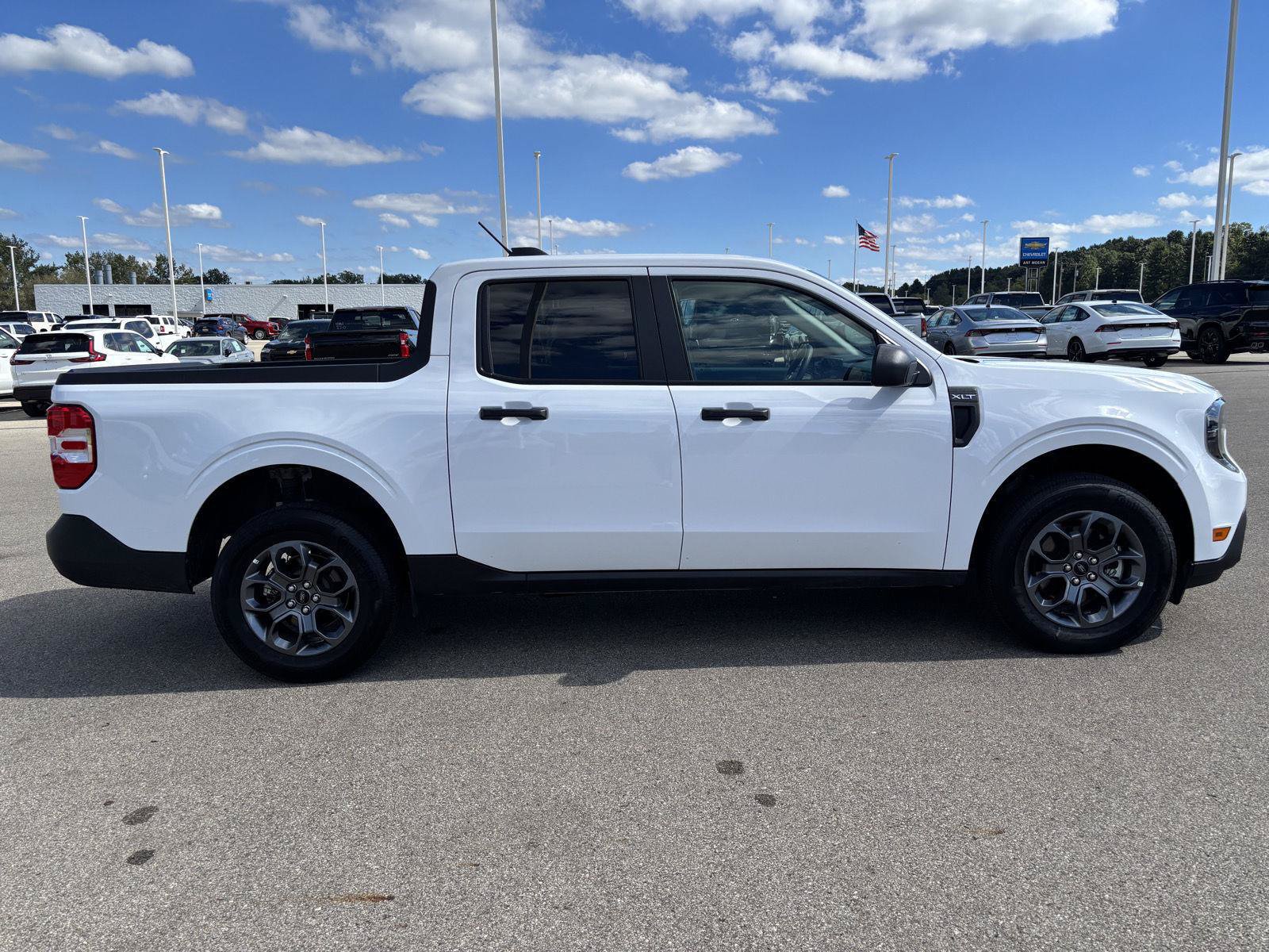 Used 2026 Ford Maverick XLT AWD/4WD image 4