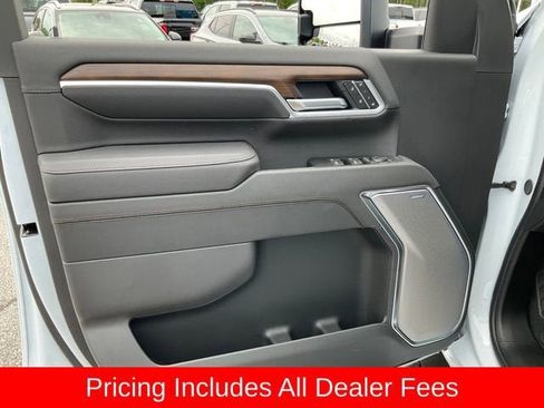 New 2026 Chevrolet Silverado 2500 High Country w/ High Country Premium Package AWD/4WD image 4