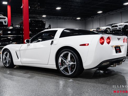 Used 2012 Chevrolet Corvette Coupe image 3