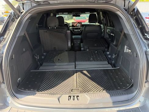 Used 2026 Ford Explorer ST-Line AWD/4WD image 38