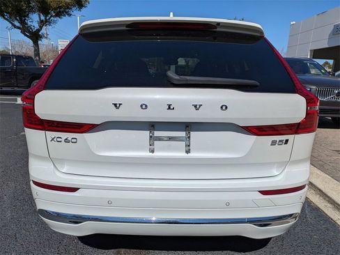 Certified 2023 Volvo XC60 B5 Ultimate image 5