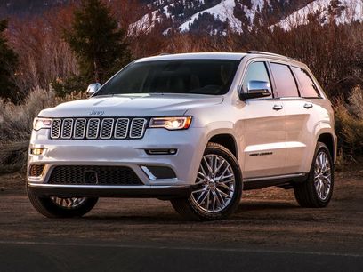 Used 2021 Jeep Grand Cherokee Laredo