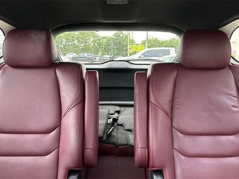 Certified 2022 MAZDA CX-9 Carbon Edition image 19