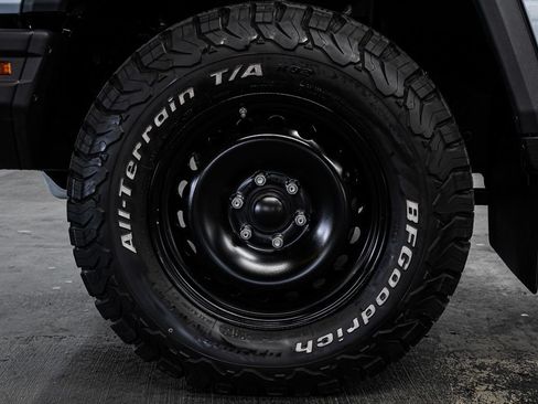 Used 2025 INEOS Grenadier AWD/4WD image 19