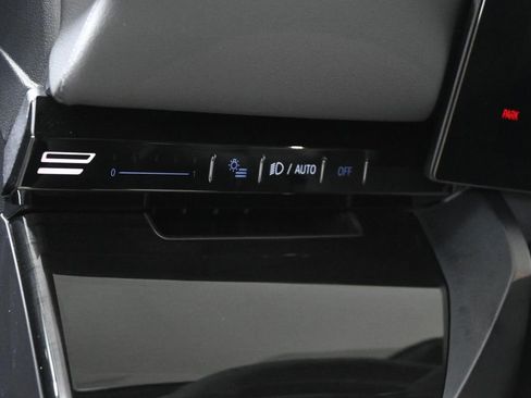 New 2026 BMW 530i xDrive image 25