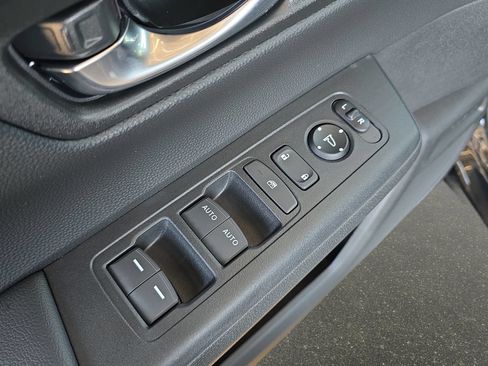 Certified 2026 Honda CR-V EX image 25