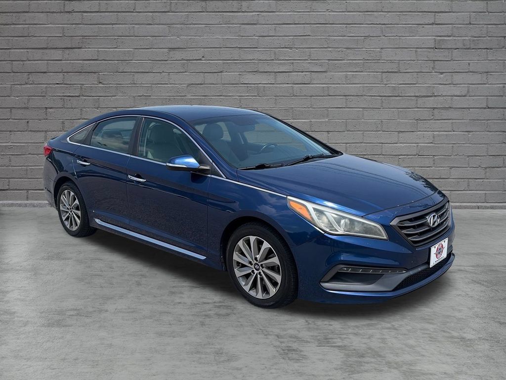 Used 2015 Hyundai Sonata Sport w/ Option Group 03 FWD image 8