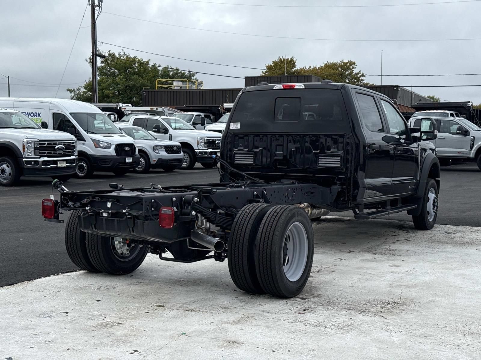 New 2026 Ford F550 4x4 Crew Cab Super Duty image 3