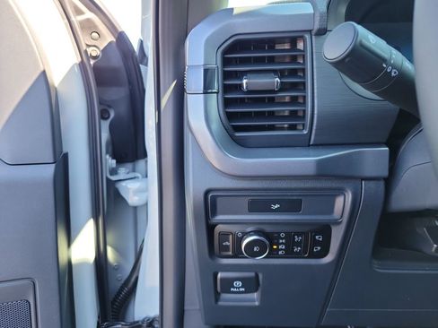 New 2026 Ford F150 XLT AWD/4WD image 22