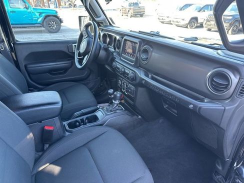 Certified 2022 Jeep Wrangler Unlimited Sport image 7