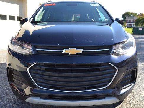 Used 2021 Chevrolet Trax LT image 8