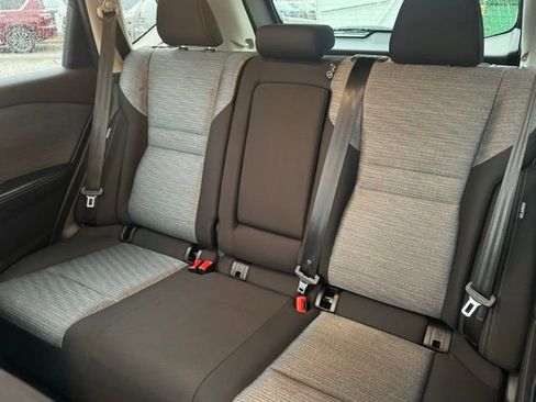 Used 2023 Nissan Rogue SV image 21