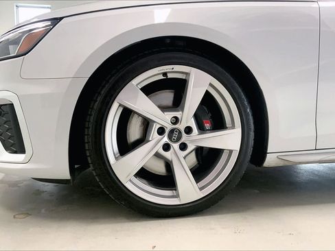 Certified 2024 Audi S4 Premium Plus w/ Premium Plus Package image 8