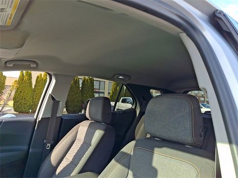 Used 2020 Chevrolet Equinox LT image 13