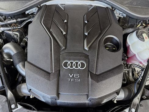 Used 2019 Audi A8 L 3.0T w/ Luxury Package image 39