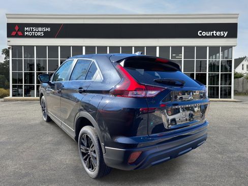 New 2026 Mitsubishi Eclipse Cross LE image 2