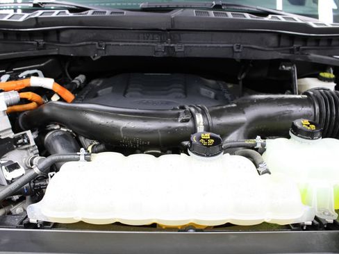 Used 2023 Ford F150 Lariat w/ Equipment Group 502A High AWD/4WD image 33