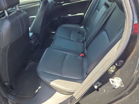 Used 2018 Honda Civic Sport Touring image 10